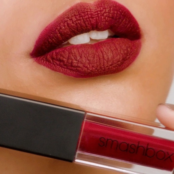⭐🍭Stepping Out Smashbox Lipstick - Picture 1 of 7